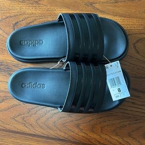 Adidas platform slides size 8